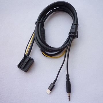Techmaster SKU14 Opel CD30 CD70 CDC40 DVD90 Aux ve iPhone Lightning Şarj