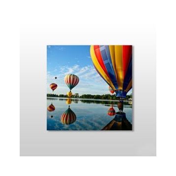Technopa Balonlar ve Nehir 90x90 cm Kanvas Tablo