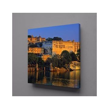 Technopa Deniz Kenarı Şehir 70x70 cm Kanvas Tablo