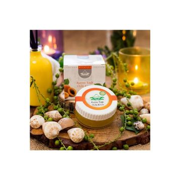 Themra 100 ml Kayısı Çekirdeği Yağı Özlü Cilt Bakım Yağı