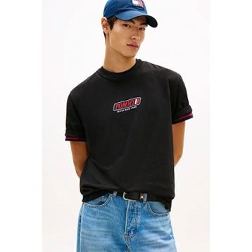 Tommy Jeans DM0DM22546 Erkek Tişört