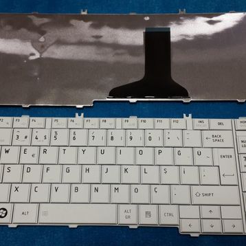 Toshiba C655D Beyaz Klavye