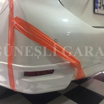 Toyota Corolla Plastik Arka Flap