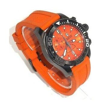 Victorinox 241423 Erkek Kol Saati
