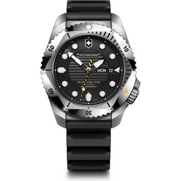 Victorinox 241994 Erkek Kol Saati