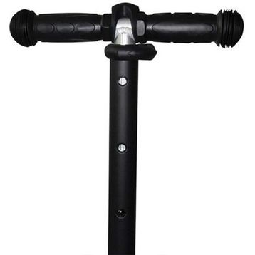 Voit 218C/052 Işıklı 3 Teker Siyah Scooter