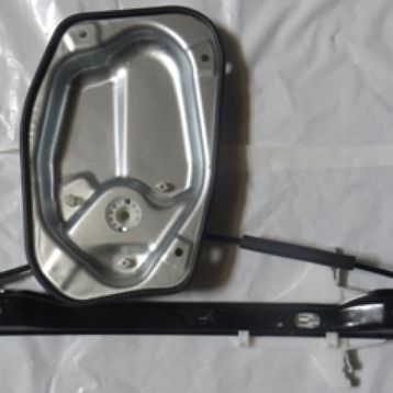 Volkswagen Golf-5 2004-2009 Sağ Elektrikli Motorsuz Arka Cam Krikosu