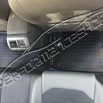 Volkswagen Golf 7 2016 3D Havuzlu Paspas