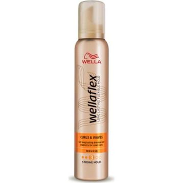 Wella Wellaflex Bukle Dalgalı 200 ML Saç Köpüğü