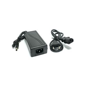 WellPower 12 Volt 7 Amper 5.5x2.5 mm Jak Fişli Plastik Kasa Adaptör