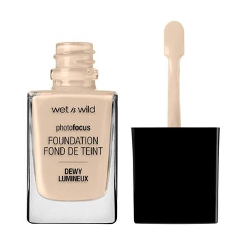 Wet'n Wild Nude Ivory Photo Focus Foundation Dewy Lumineux Fondöten