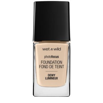 Wet'n Wild Nude Ivory Photo Focus Foundation Dewy Lumineux Fondöten