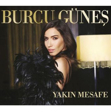 Yakın Mesafe Ciltli - Julie James