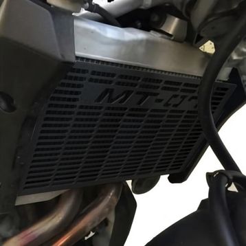 Yamaha MT-07 2014-2020 Siyah Uyumlu Radyatör Koruma