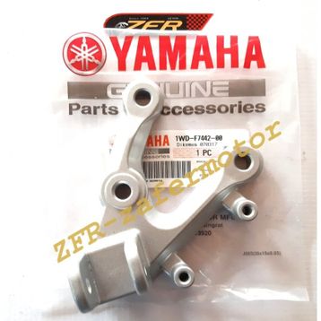 Yamaha YZF R25 Ön Sol Basamak Braketi
