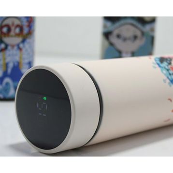YNT İthalat ALK382 Anime Baskılı Digital 500 ml Göstergeli Termos