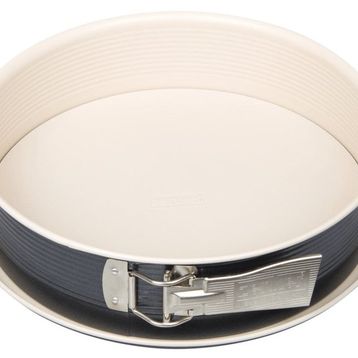 Zenker 28 cm Kelepçeli Kek Kalıbı
