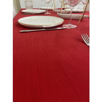 Zeren Home Polyester Keten Dertsiz Oval Kırmızı 150 x 300 cm Masa Örtüsü
