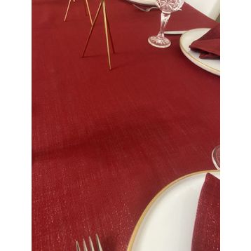 Zeren Home Simli Dertsiz Oval 150x240 cm Kırmızı Masa Örtüsü
