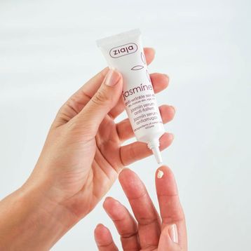 Ziaja Kırışıklık Karşıtı 50+ Yasemin Yağı 30 ml Serum
