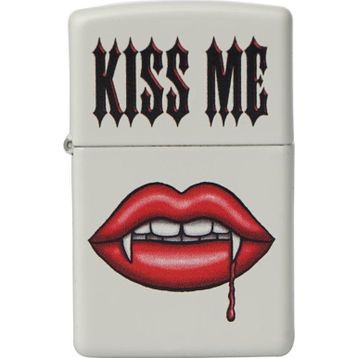 Zippo 214 Kiss Me Design Çakmak