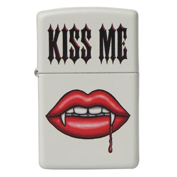 Zippo 214 Kiss Me Design Çakmak