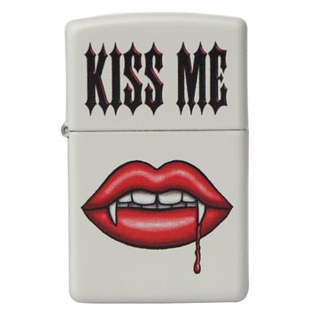 Zippo 214 Kiss Me Design Çakmak