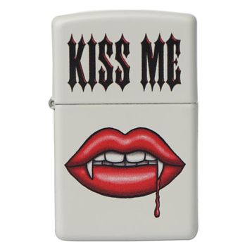 Zippo 214 Kiss Me Design Çakmak