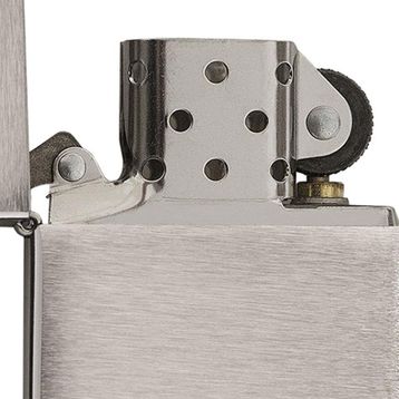 Zippo Z-200 Çakmak