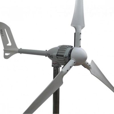 Teknovasyon Arge İsta-Breeze İ-700 Watt 12 V Rüzgar Türbini + Hibrit Şarj Kontrol Cihazı