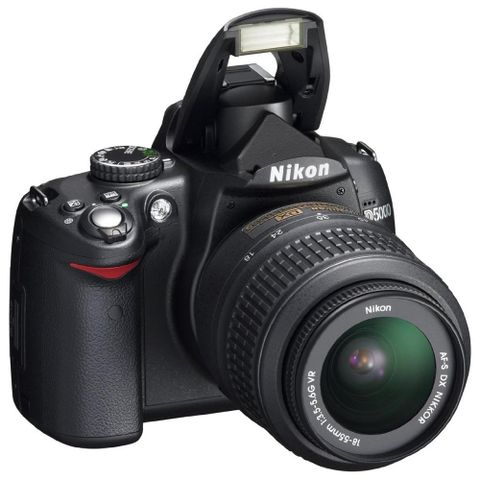 Nikon d5000 body фото