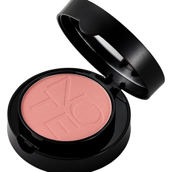 Note Luminous Silk 10 Pink Paradise Compact Allık
