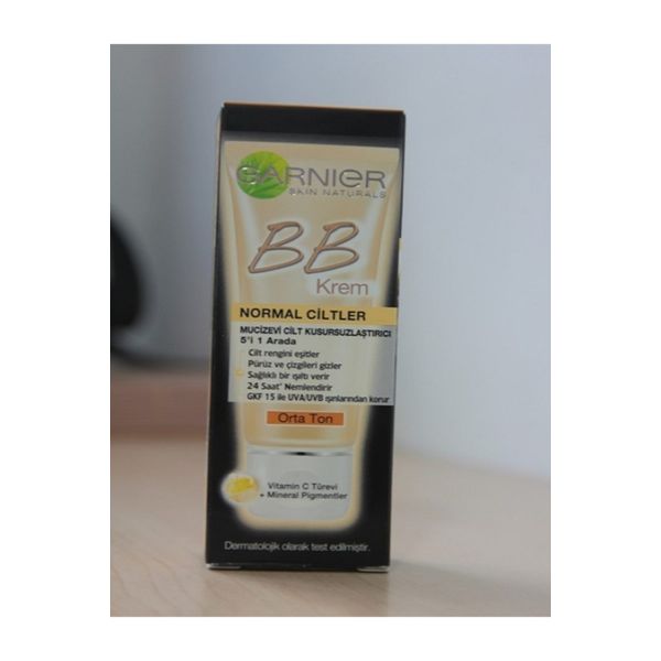 Garnier 18 ml Normal Ciltler Orta Ton Cilt Bakım BB Krem