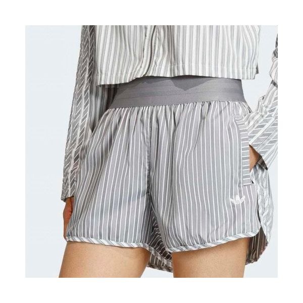 Adidas Essentials KC8871 Kadın Şort