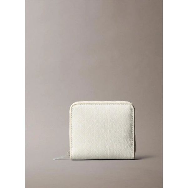 Calvin Klein LV04F1089G-2XB Kadın Beyaz Cüzdan