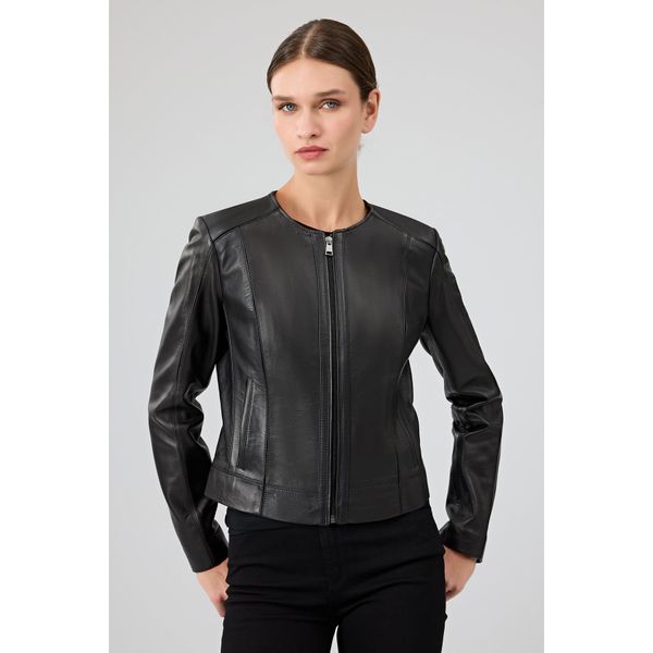 Derimod 25SGD5300U4 Flora Kadın Siyah Slim Kısa Deri Ceket