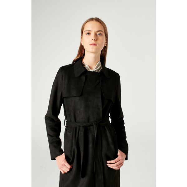 Mizalle 18KGMZL1023003 Siyah Süet Kadın Trençkot