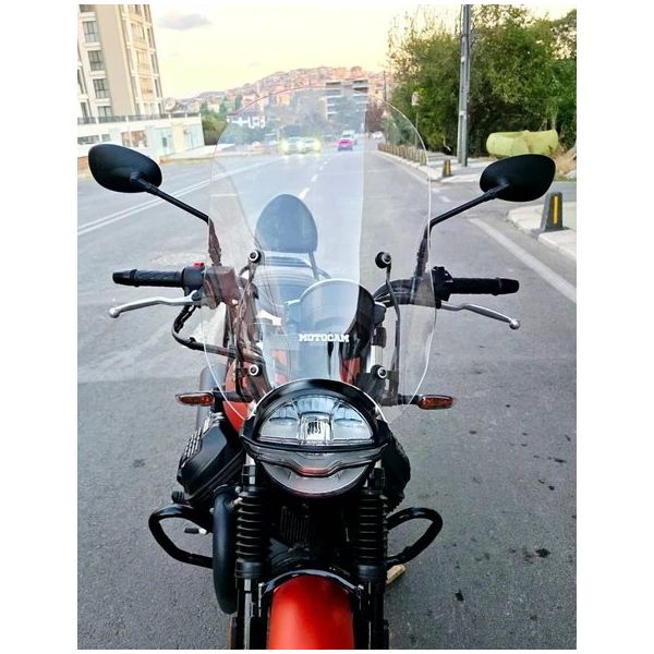 Motocam Moto Guzzi V7 Stone 2021-2023 Model 53 cm Şeffaf Renkli 4 mm Aparatsız Ön Cam Siperlik