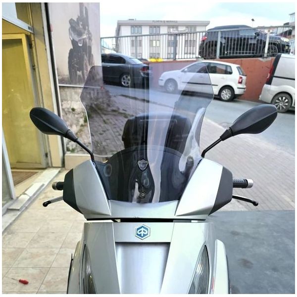 Motocam Piaggio X7 2007-2012 Model Uyumlu 43 cm Füme Renkli 4 mm Ön Cam Siperlik
