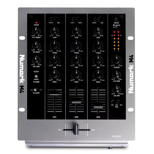 Numark M-4 DJ Mikser