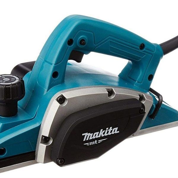 Makita M1902B 82 mm Planya