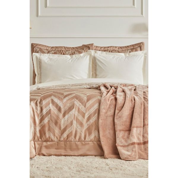 Karaca Home Celeste 8 Parça Vizon Çeyiz Seti