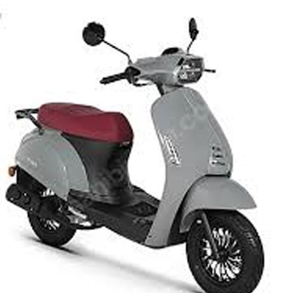 Kuba Bluebird 2024 50 CC Scooter