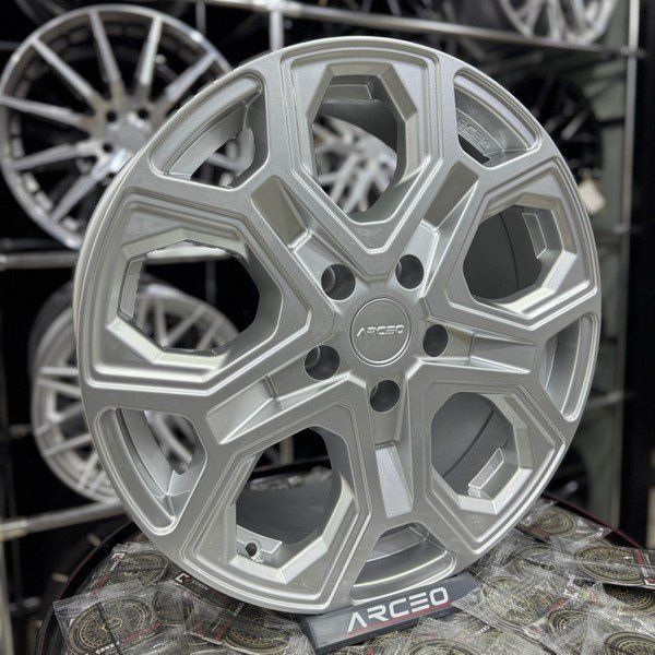Arceo LT-2 5x120 18 inç Silver Jant