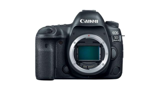 Canon EOS 5D Mark IV 24-105mm IS Lens DSLR Fotoğraf Makinesi Fiyatları