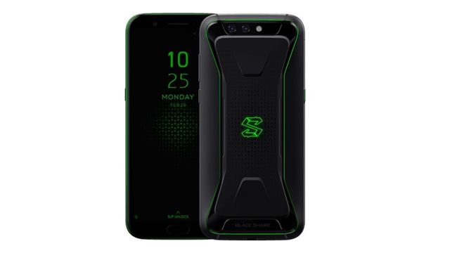 Xiaomi Black Shark 64 GB 5.9 İnç Çift Hatlı 20 MP Akıllı Cep