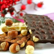 Dark Brown Chocolates & Confections 500 gr Fındıklı Karışık Bitter Sütlü ve Beyaz Kırma Beyoğlu Çikolatası