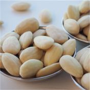 Gaziantep Pazarı 500 gr Soyulmuş Badem