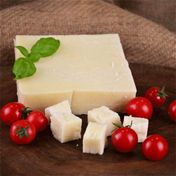 Gurmepark Ayvalık 250 gr Bergama İnek Tulum Peyniri