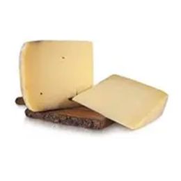 Boğatepe Çiftliği 1 kg Kars Boğatepe Eski Kaşar Peyniri